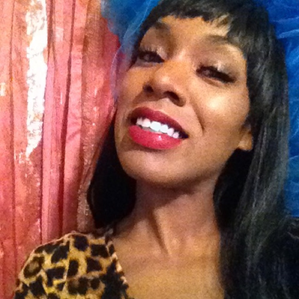 Meet your Posher, Keisha